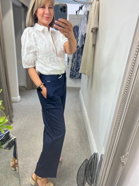 4826 Blouse floral Appliqué
