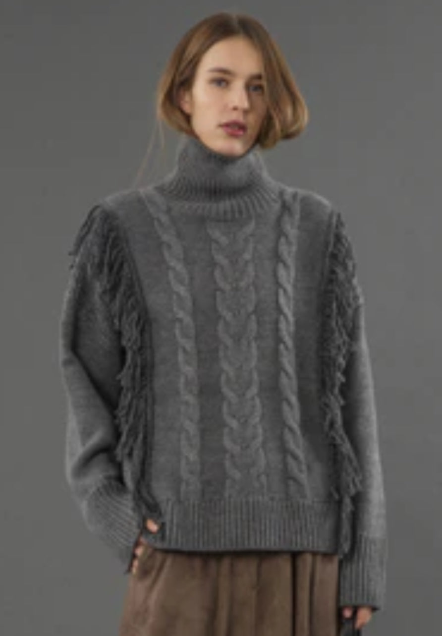 Jamie Tassel Jumper