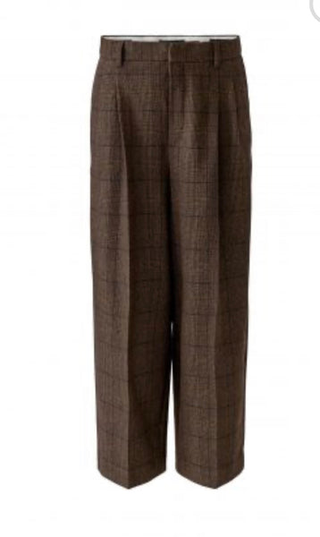 100440 Pleated Brown Tweed Trouser