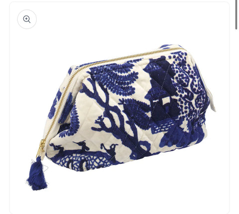 Velvet Pouch