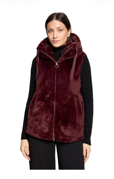 7195 Faux Fur Gilet