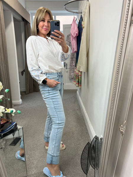 4975 Kate Damage Jean