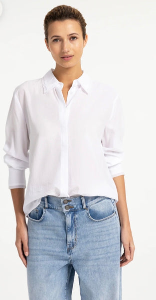 1244 White Shirt With Wired Collar