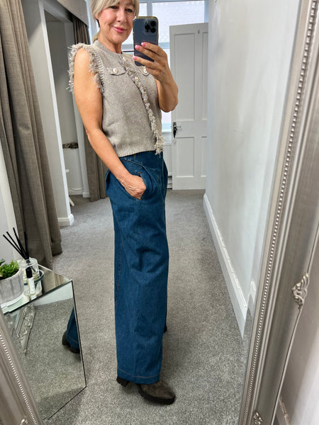 254 3404 Anna Jean