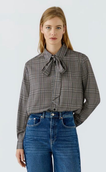 99968 Satin Blouse Plaid
