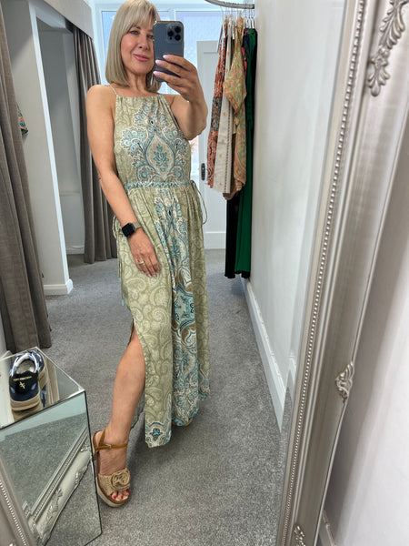 Pilku Halter Neck Dress
