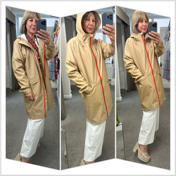 Tazi Raincoat