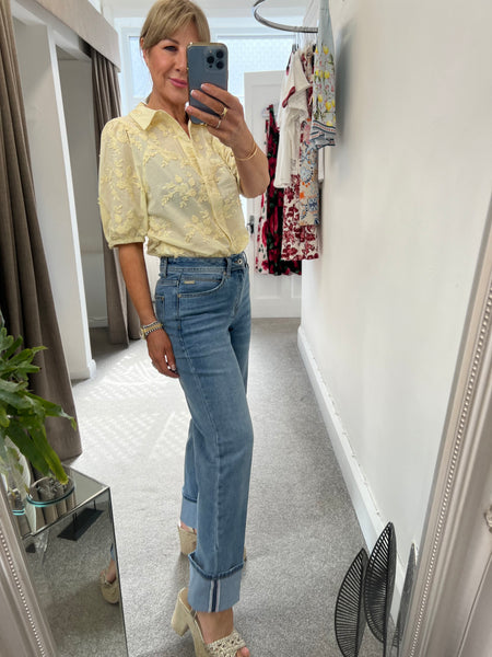 4826 Blouse floral Appliqué