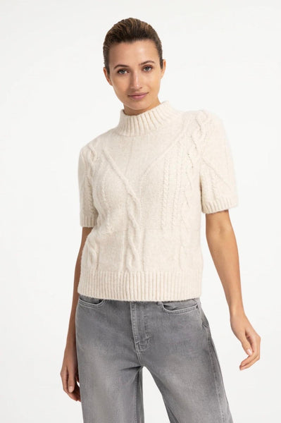 0639 Cable Knitted Sweater Short Sleeve