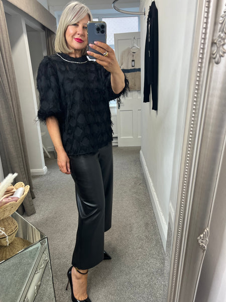 Hadill Blouse Eyelash