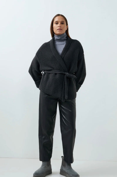 9289 Faux Leather Carrot Leg Trouser