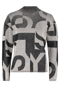 5210 Knitted Sweater