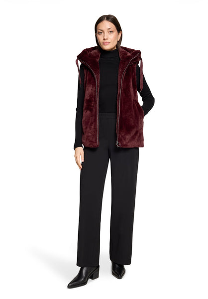 7195 Faux Fur Gilet