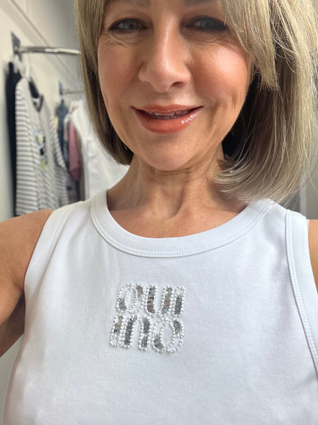97284 Vest Top Sequin “OUI”