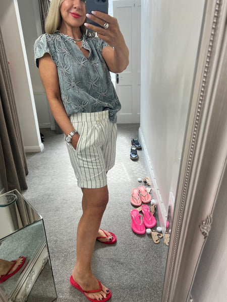 Cleo 4574 Shorts
