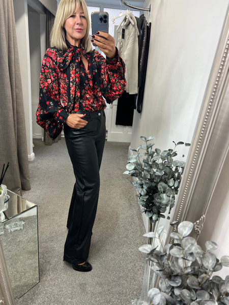 Eva Blouse