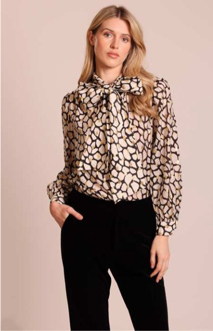 2035 Pussybow Blouse