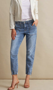 Joy4238 Jean